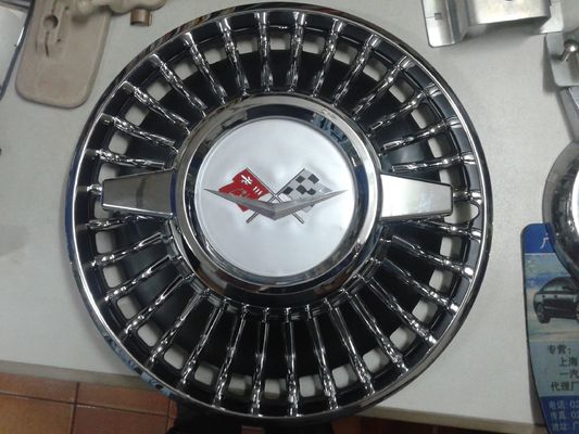 China Cubierta plástica del eje de rueda del coche de encargo, material de 13/14 ABS de los casquillos de eje del autobús de la pulgada proveedor