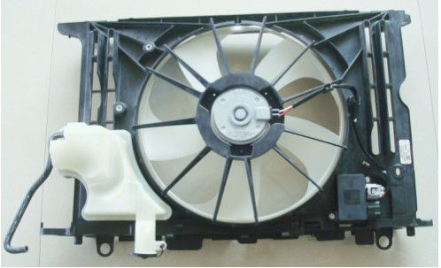 China Ventiladores eléctricos autos, fan eléctrica del radiador del mercado de accesorios 80 x 80 x 32m m proveedor